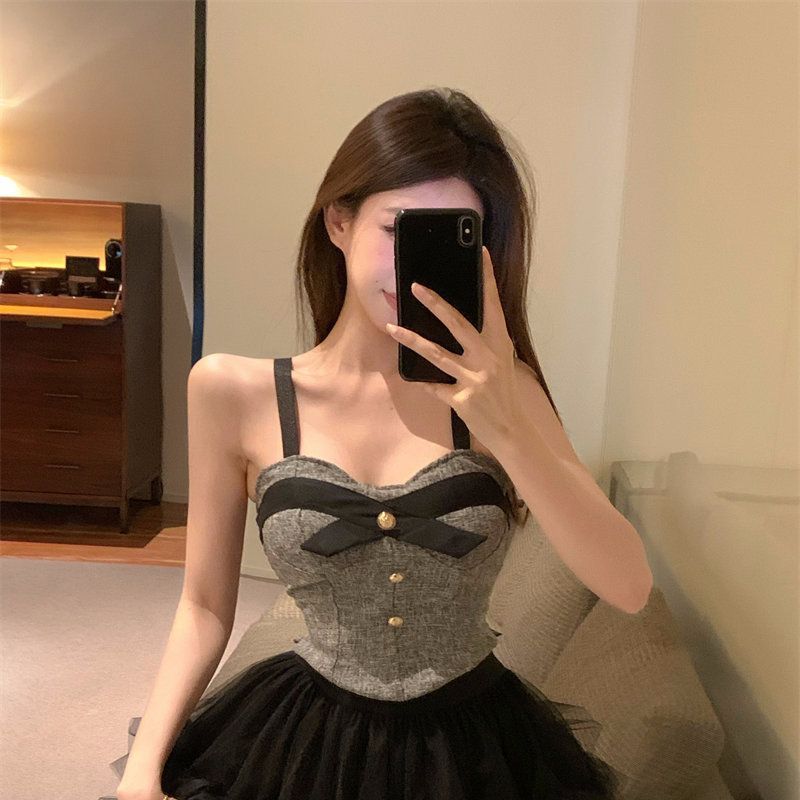 A00081 Olivia's Chanel Top